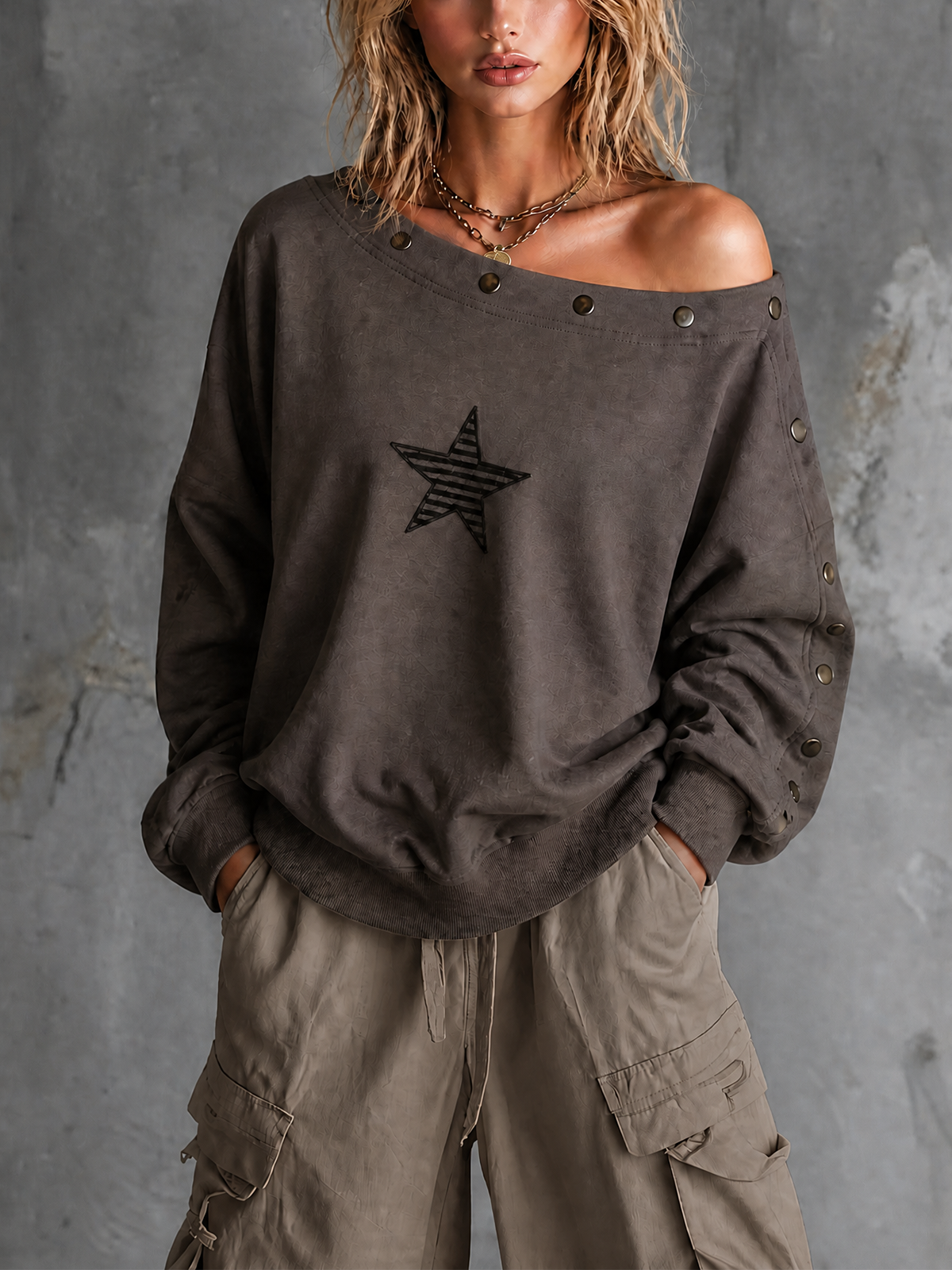Corisande™ Star Embroidery Sweatshirt