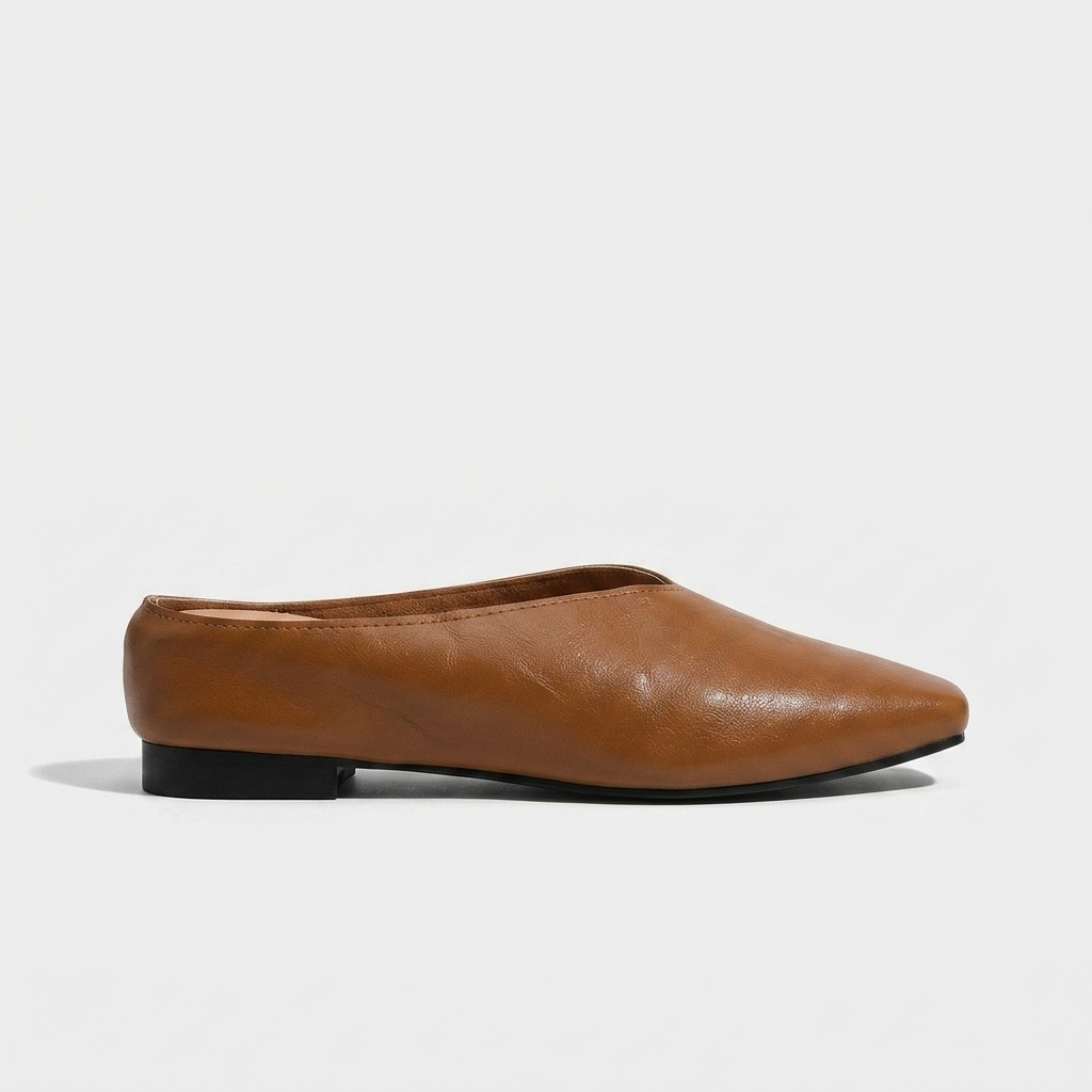 Nash V-Cut Mule