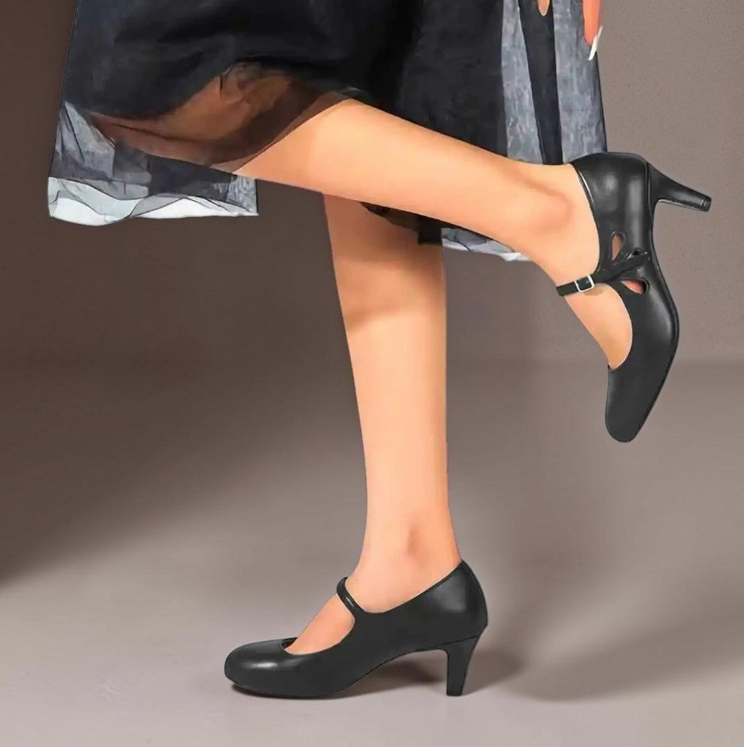 Odette | Classic Black Closed-Toe Office Pumps